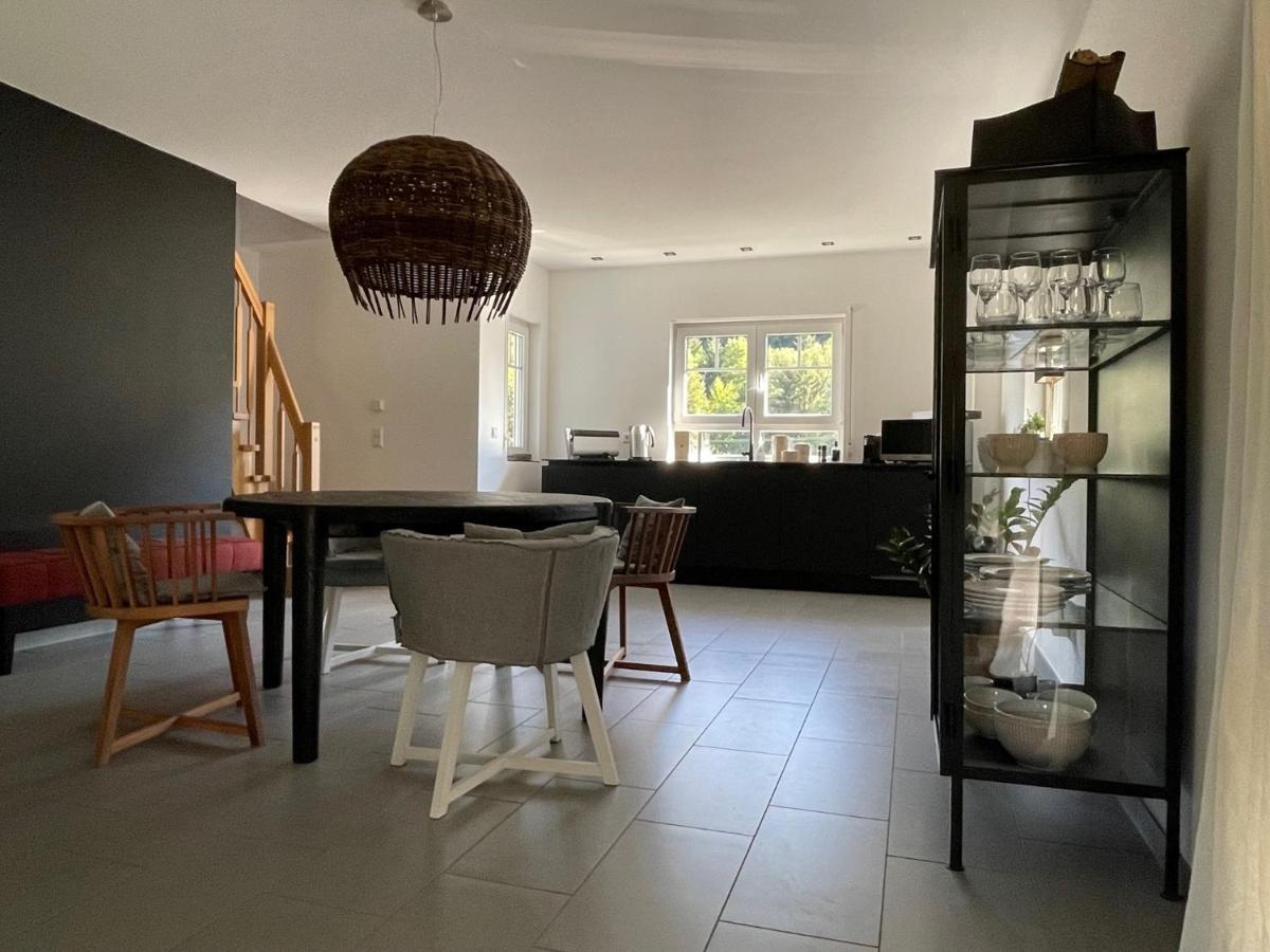Haigerloch Stilvolle Wohnung Fuer 2-3 Personen - Mit Riesiger Dachterrasse מראה חיצוני תמונה