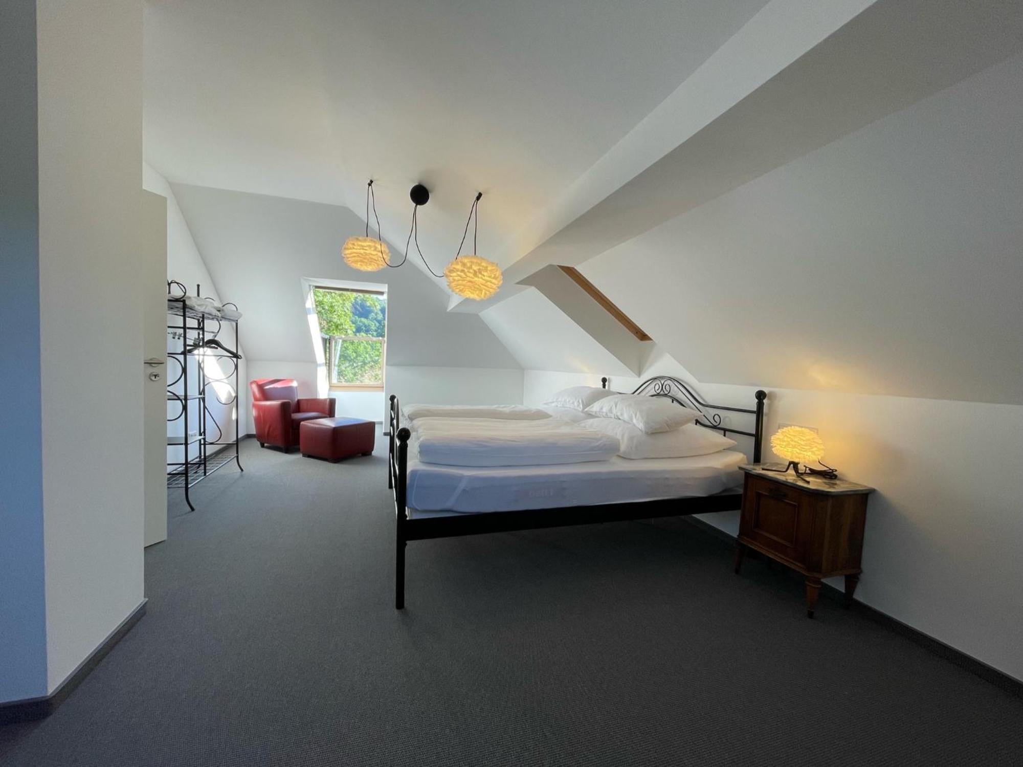Haigerloch Stilvolle Wohnung Fuer 2-3 Personen - Mit Riesiger Dachterrasse מראה חיצוני תמונה